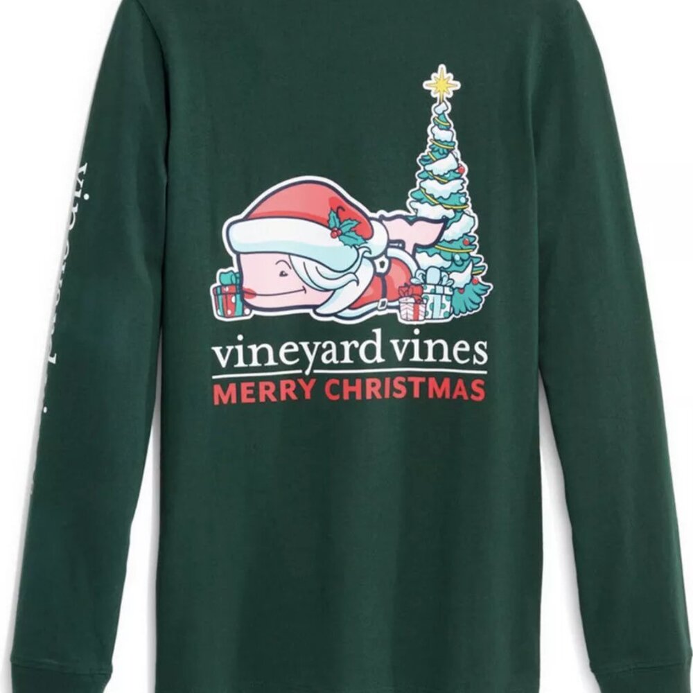NWOT Vineyard Vines Mrs. Claus Christmas Tee and Sticker, 2021